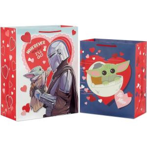 Hallmark Star Wars The Mandalorian 13″ Large Gift Bag Bundle (3 Bags: Baby Yoda, The Mandalorian, Grogu) for Birthdays, Christmas, Father’s Day, May the 4th(Valentine’s Day Gift Bags (2 Count))