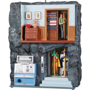 Hallmark Keepsake Christmas Ornament, Batman The Classic TV Series To the Batcave! With Light, Sound and Motion, Super Hero Gifts(Batman)